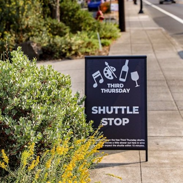 The downtown area features a variety of tasting rooms where visitors can sample local wines and learn about the winemaking process. 