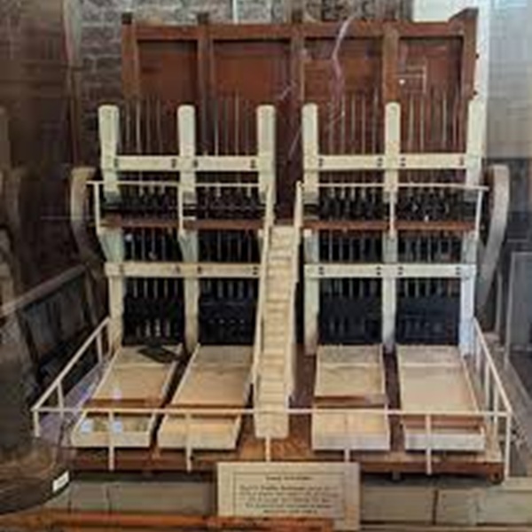 Stamp mills represented a critical innovation in gold mining, operating continuously and capable of crushing large quantities of ore—sometimes around 1.5 tons per stamp—illustrating the industrial scale of production. 