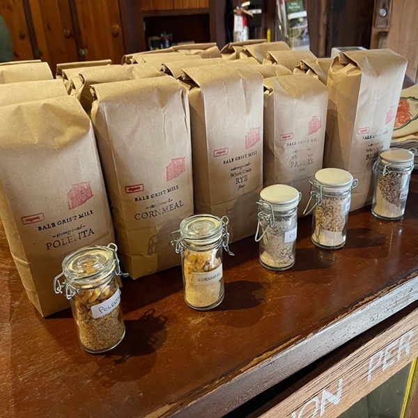 Today, the mill once again produces stone-ground flour and cornmeal, which visitors can sometimes purchase, giving a taste of how food was processed in California’s pioneer era. 