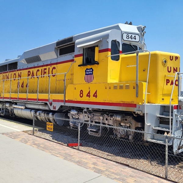 The Nevada State Railroad Museum in Boulder City provides a combination of living history, scenic travel, and industrial heritage tied directly to the story of Hoover Dam and the development of the American Southwest.