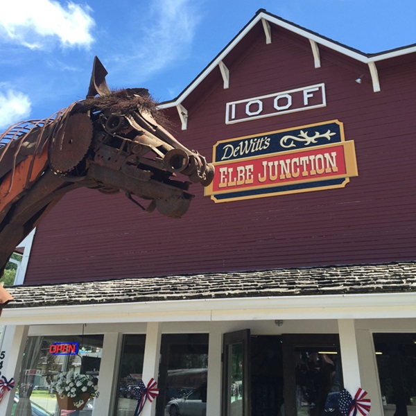 Visitors can learn about the area's history at the local museum or attend events and festivals celebrating the town's heritage and culture. 
