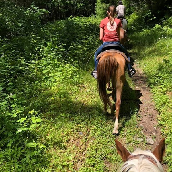 EZ Times Outfitters offers a variety of trail options to suit riders of all skill levels, from leisurely rides through tranquil meadows to more challenging routes through rugged terrain. 