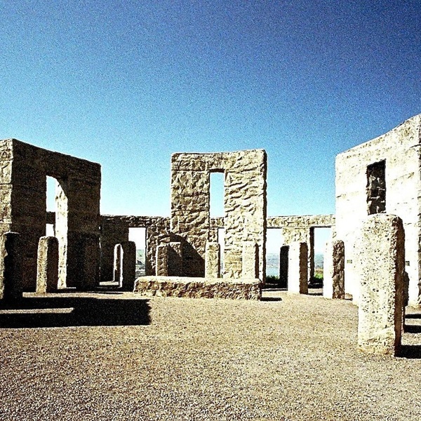 Visitors can explore the Maryhill Stonehenge, a full-scale replica of England's Stonehenge, built as a memorial to the local soldiers who died in World War I. 