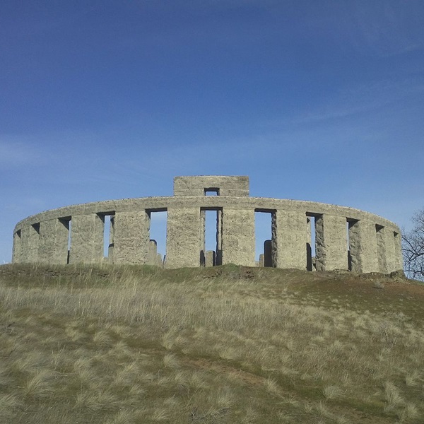 Maryhill Stonehenge  - Webpage Image