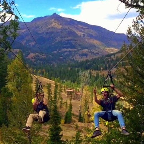 Sleeping Giant Zipline provides an exciting ziplining adventure with stunning views of the surrounding mountains, including the iconic Sleeping Giant Mountain. 