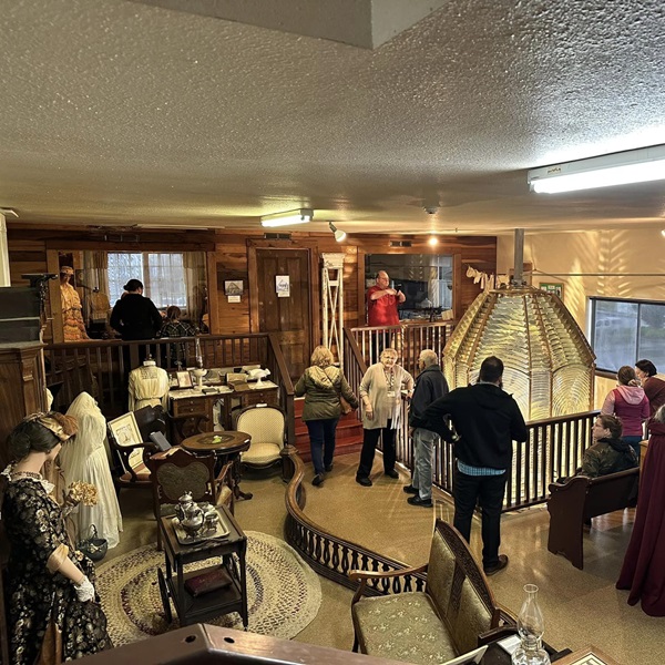 The museum features exhibits on the area’s maritime history, including shipwrecks, lighthouse artifacts, and the impact of the 1964 tsunami, which devastated much of the city. 