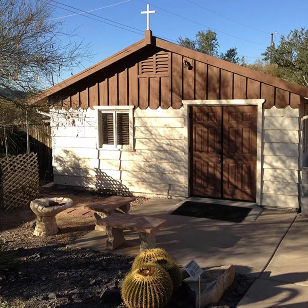 Visitors can learn about topics such as Native American history and culture, early settlement and pioneer life, mining, and ranching in the region. 