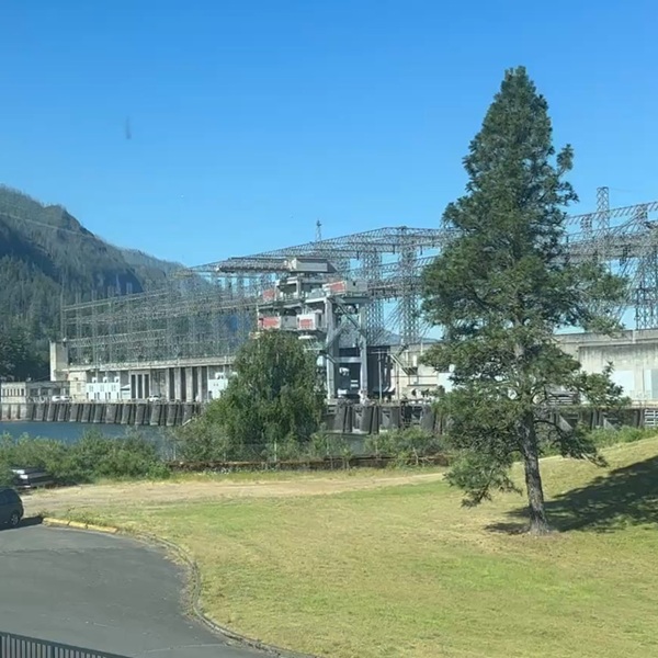 Bonneville Lock and Dam - Webpage Image