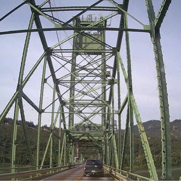 Each lane measures only about 9 feet 5 inches wide and requires drivers of larger trucks and recreational vehicles to exercise extra caution, even with a 15-mile-per-hour speed limit.