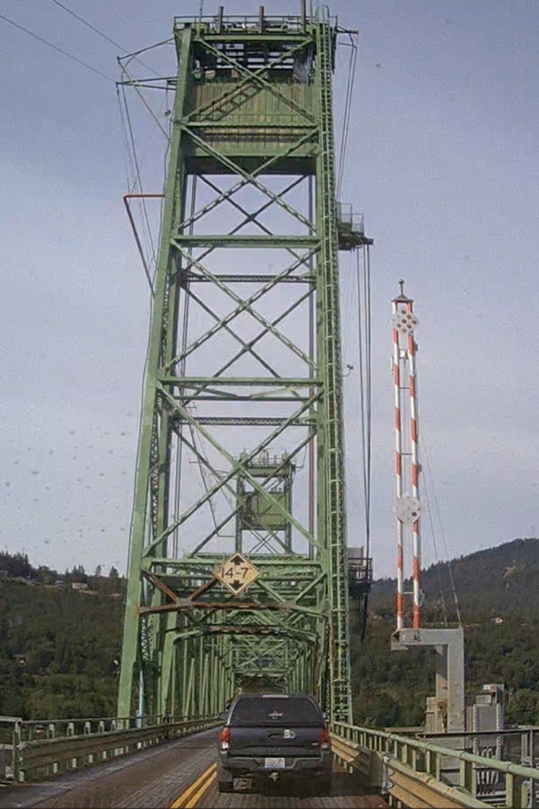 Hood River-White Salmon Interstate Bridge    - Display Image
