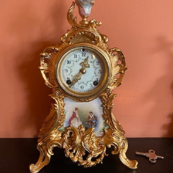 The Fort Smith Heritage Foundation assures that the antiques in the home are authentic to the period. 