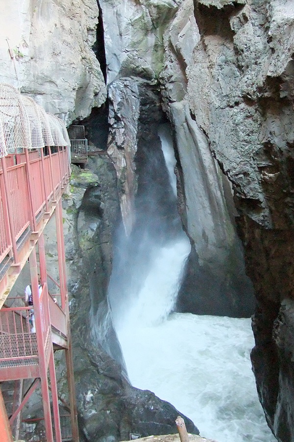 Box Canyon Falls    - Display Image