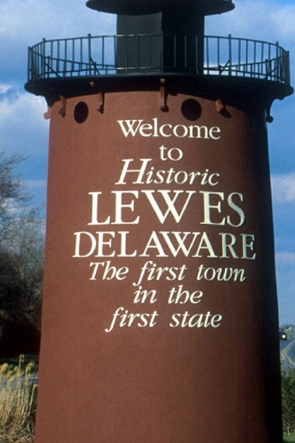 Lewes Chamber of Commerce and Visitor Bureau - Display Image