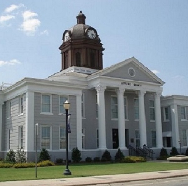 The Appling County Courthouse in Baxley was built in 1907 in the Neoclassical style and is constructed of limestone and concrete. The interior is made of Georgia marble.