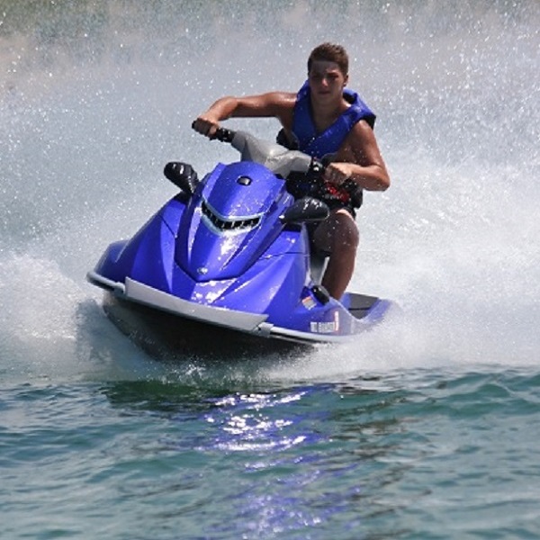 Recreational opportunities abound at the Indiana Dunes, including summer activities such as windsurfing, off-road vehicle use, and horseback riding, and winter activities such as snowshoeing and cross-country skiing. 