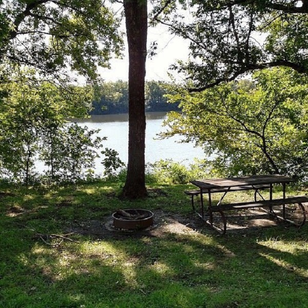El Dorado State Park features four campgrounds with nearly 1,100 campsites. 