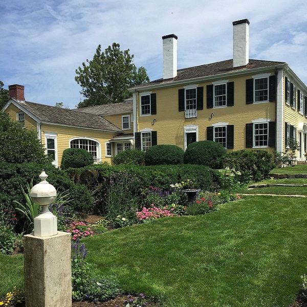 The King Caesar House and grounds is on the National Register of Historic Places. 