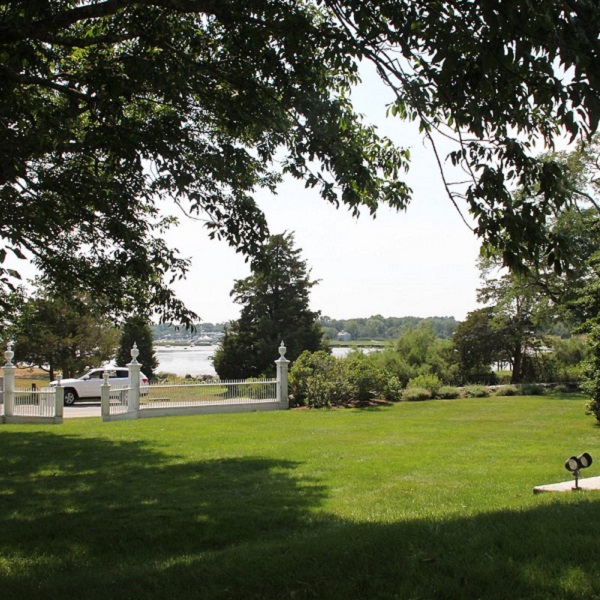 The King Caesar House sits on Powder Point, overlooking Bumpus Park. 