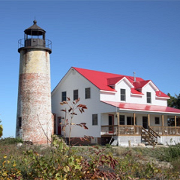 Charity Island Lighthouse  - Webpage Image
