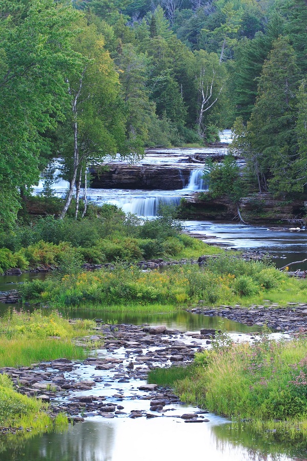 Tahquamenon Falls - Display Image