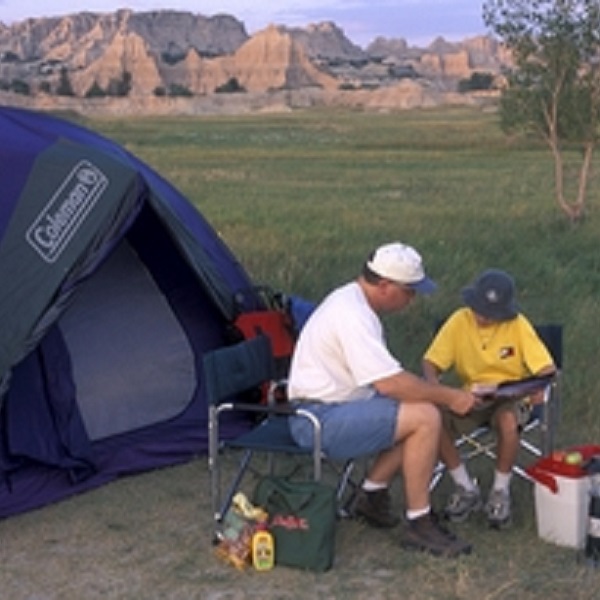 Tent campers are within an easy walk to Cedar Pass Lodge, the amphitheater, and other services and amenities. 