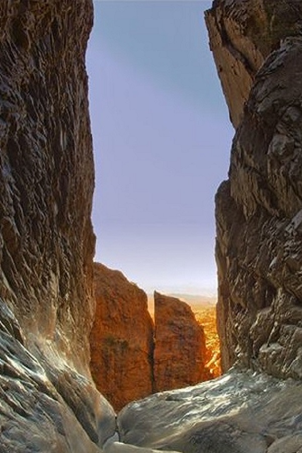 Window Trail  - Display Image