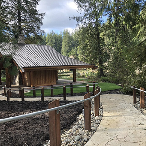 Lake Sylvia State Park offers centrally-located clean flush toilet and shower facilities. 