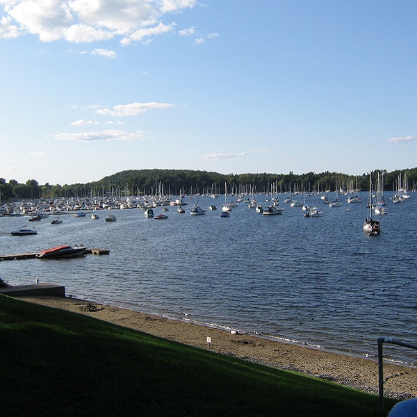 The marina in Mallet’s Bay is located in Colchester. 
