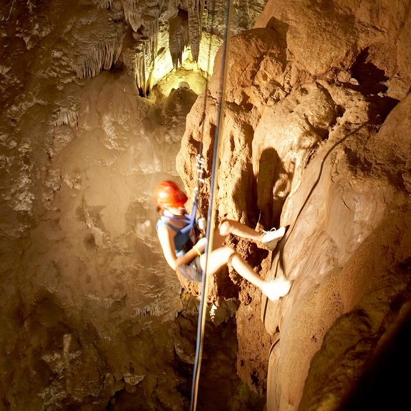 Moaning Caverns Adventure Park     - Webpage Image