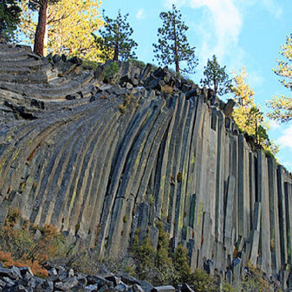 The JMT passes the Devil’s Postpile National Monument just after Donahue Pass in the Ansel Adams Wilderness. 