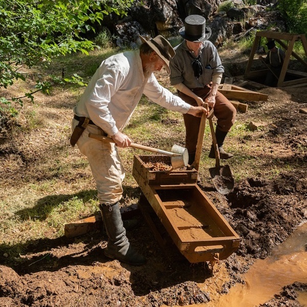 Visitors to Columbia can participate in a variety of living history demonstrations and hands-on activities, including gold panning, blacksmithing, candle making, and more. 