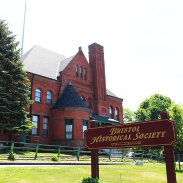 Bristol was home to the first American clock company, the E.N. Welch Manufacturing Company, founded in 1850, and featured in the American Clock & Watch Museum. 