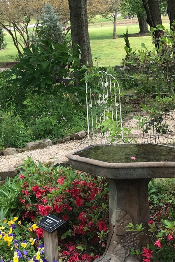 Gibbs Garden     - Display Image