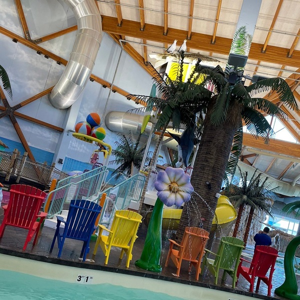 Parrot Cove is open year-round, providing a welcome escape from both scorching summer heat or frigid winter snow. 