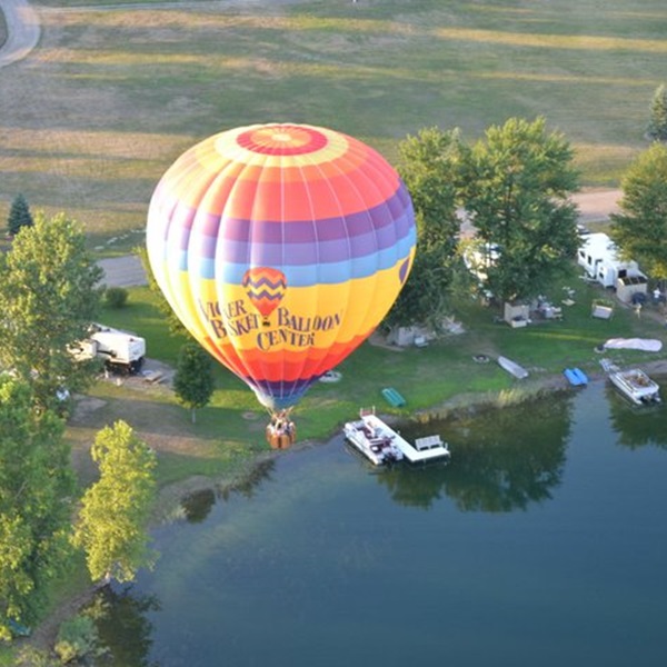 Visitors can learn about the fascinating physics behind flight and the incredible innovations that make ballooning possible. 