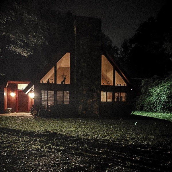 Paranormal investigator Johnny Houser and his team conducted a thorough investigation of the house to try to determine the cause of the paranormal activity. 