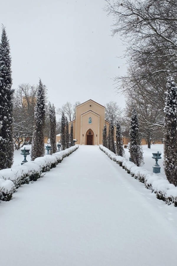 Precious Moments Park and Chapel - Display Image