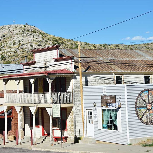 Pioche's authentic Old West atmosphere has made it a popular filming location for movies and television shows. Productions filmed in Pioche include "Bonanza," "The Shootist," and "Vanishing Point." 