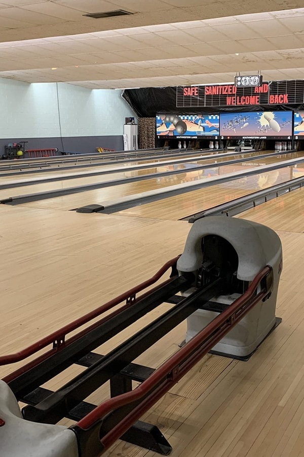 Southwestern Lanes - Display Image