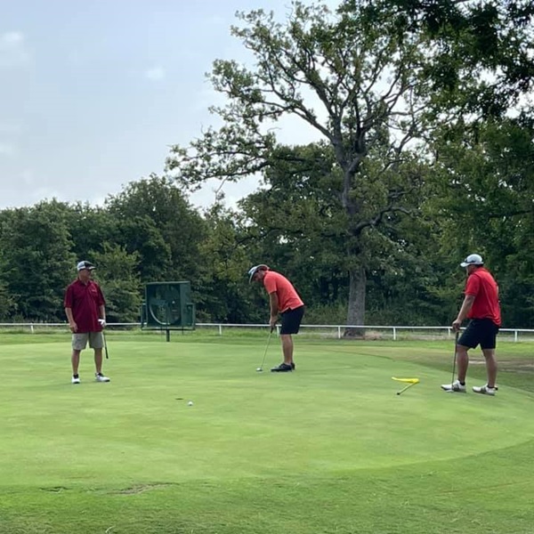 Atoka offers opportunities for outdoor recreation such as fishing, boating, camping, and golfing.