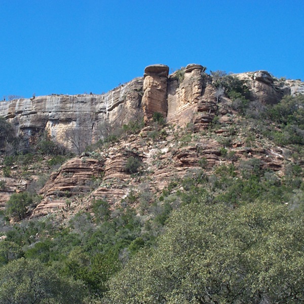 Mason sits at the crossroads of the Edwards Plateau and the Hill Country, offering breathtaking landscapes. Hike or bike through the scenic trails of Mason Mountain Park, or kayak on the San Antonio River. 