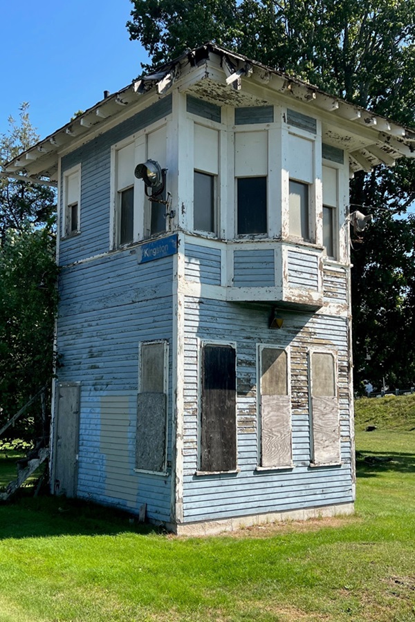 Kingston Station  - Display Image