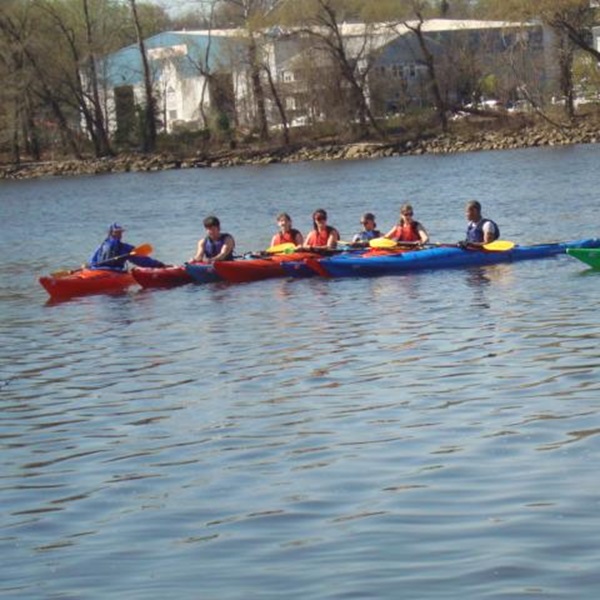 Kayak or paddle across the serene waters of the Occoquan River, or cast your line for some fishing at the local pond. Nature lovers will find endless opportunities. 