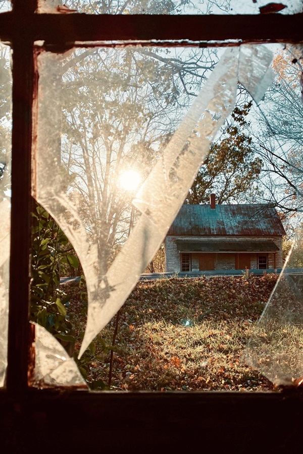 Hunger Games-Henry River Mill Village  - Display Image