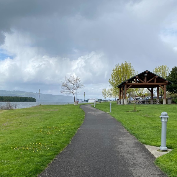 The Kalama River is a scenic tributary of the Columbia River known for its recreational opportunities, including fishing, kayaking, and wildlife viewing. 