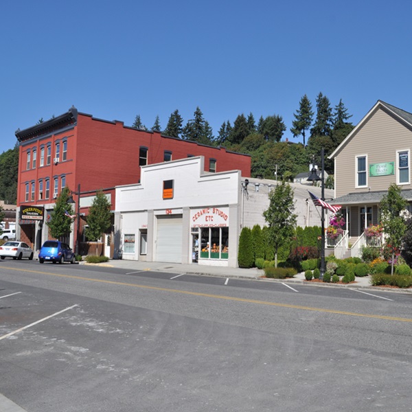Local businesses, parks, and streetscapes were transformed to reflect the small-town setting of the "Twilight" series. 