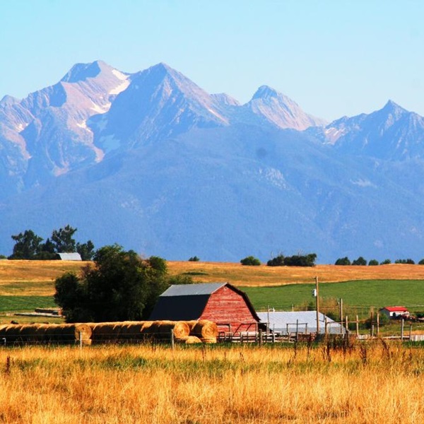 Polson is also the center for one of Montana's most fertile farming areas. It was named after rancher David Polson in 1898. 