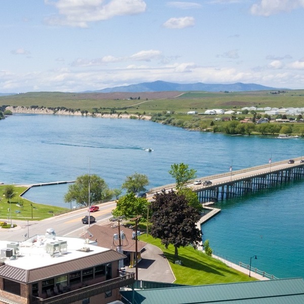 Polson is located on the southern shore of Flathead Lake, the largest natural freshwater lake west of the Mississippi River. 