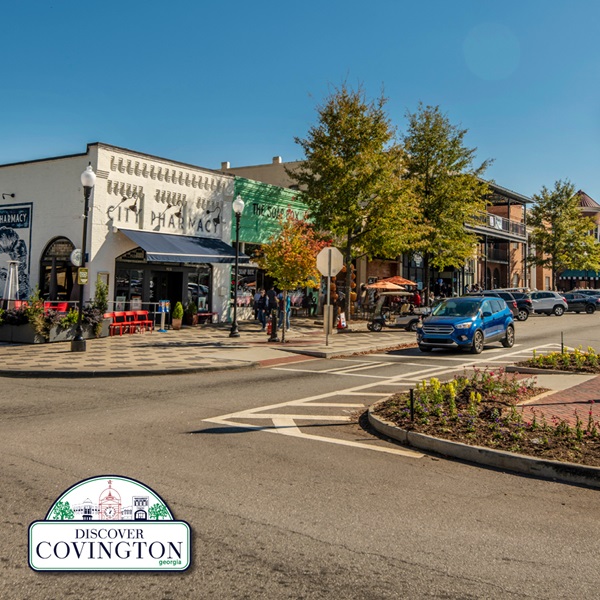 Covington's historic downtown area is known for its picturesque town square lined with charming boutiques, restaurants, and antebellum architecture. 