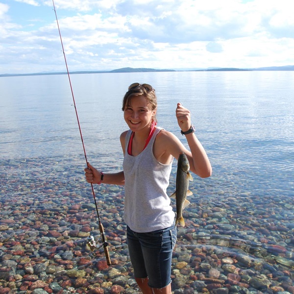 In addition to lake trout, Flathead Lake supports a diverse fishery that includes species such as yellow perch, bull trout, northern pike, rainbow trout, and whitefish. 